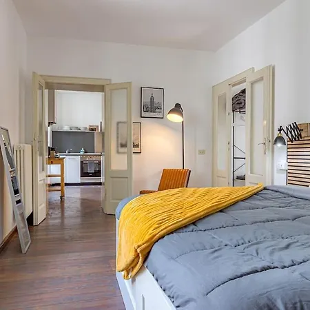 Ferro House Lägenhet Como
