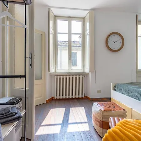 Lägenhet Ferro House Como