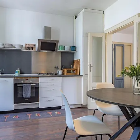 Appartement Ferro House *